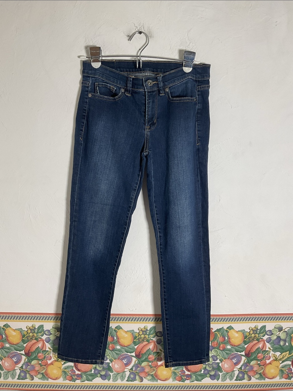Calvin Klein Dark Wash Skinny Jeans Size 26/2 Stretch Denim